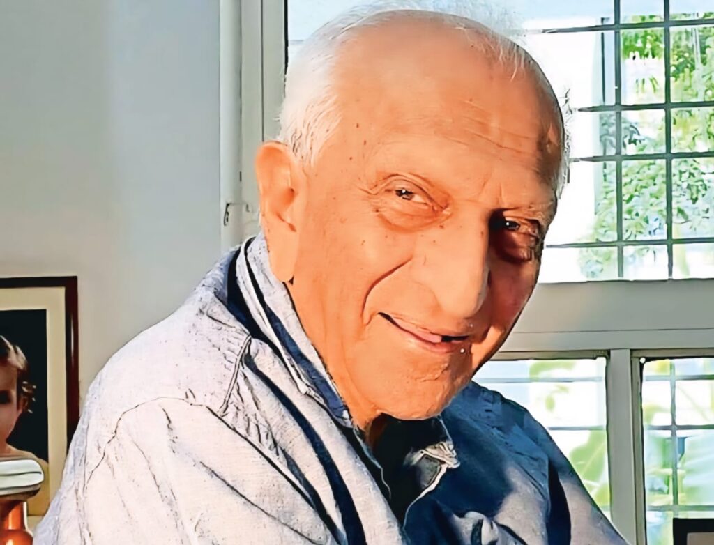 Dr. Eknath Vasant Chitnis
