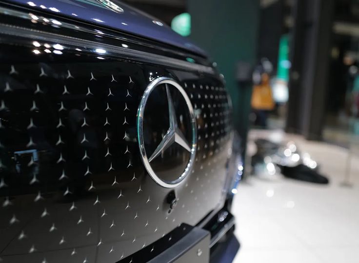 Mercedes